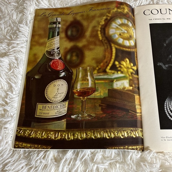 Country Life Magazine Traditional Furniture of Wales December 10, 1964 - Picture 15 of 16